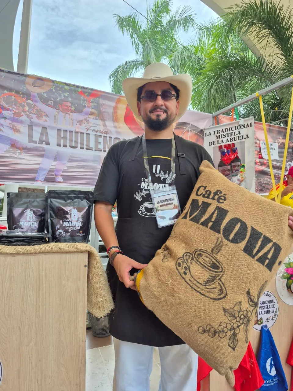 Cristian Mauricio Vásquez Rojas, Café Maova